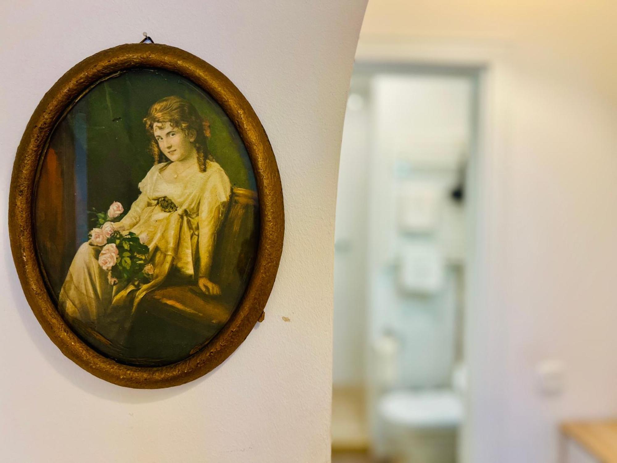 Apartment Paris Fuer 4 Mit Kueche Und Wifi